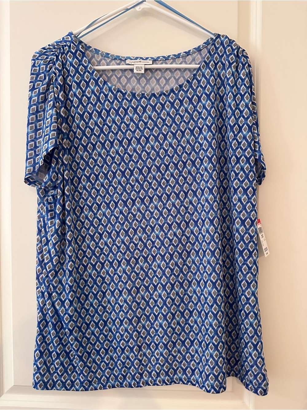 Blue Geometric Short Sleeve Top